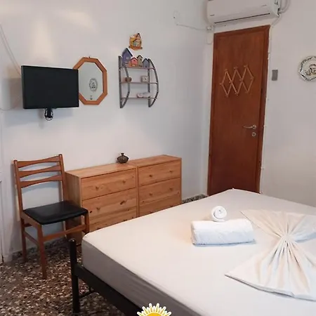 Serenity House Skyros