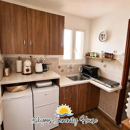 Serenity House Skíros